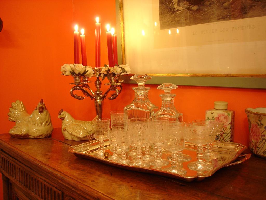 Chateau De Grenier Bed & Breakfast Saint-Leger  Bagian luar foto