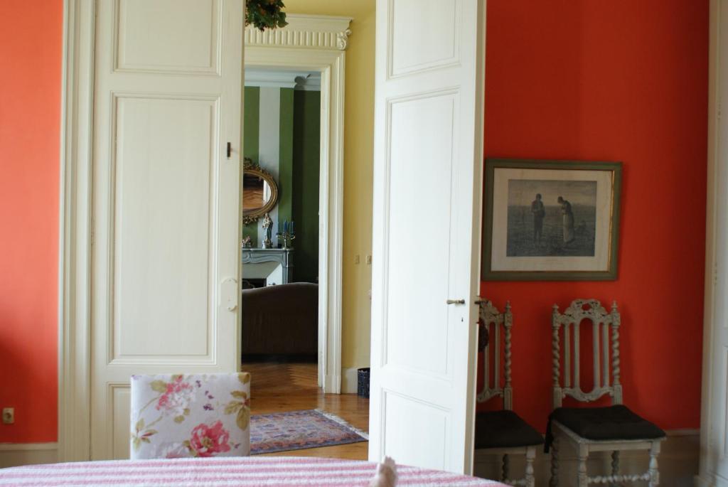 Chateau De Grenier Bed & Breakfast Saint-Leger  Bagian luar foto